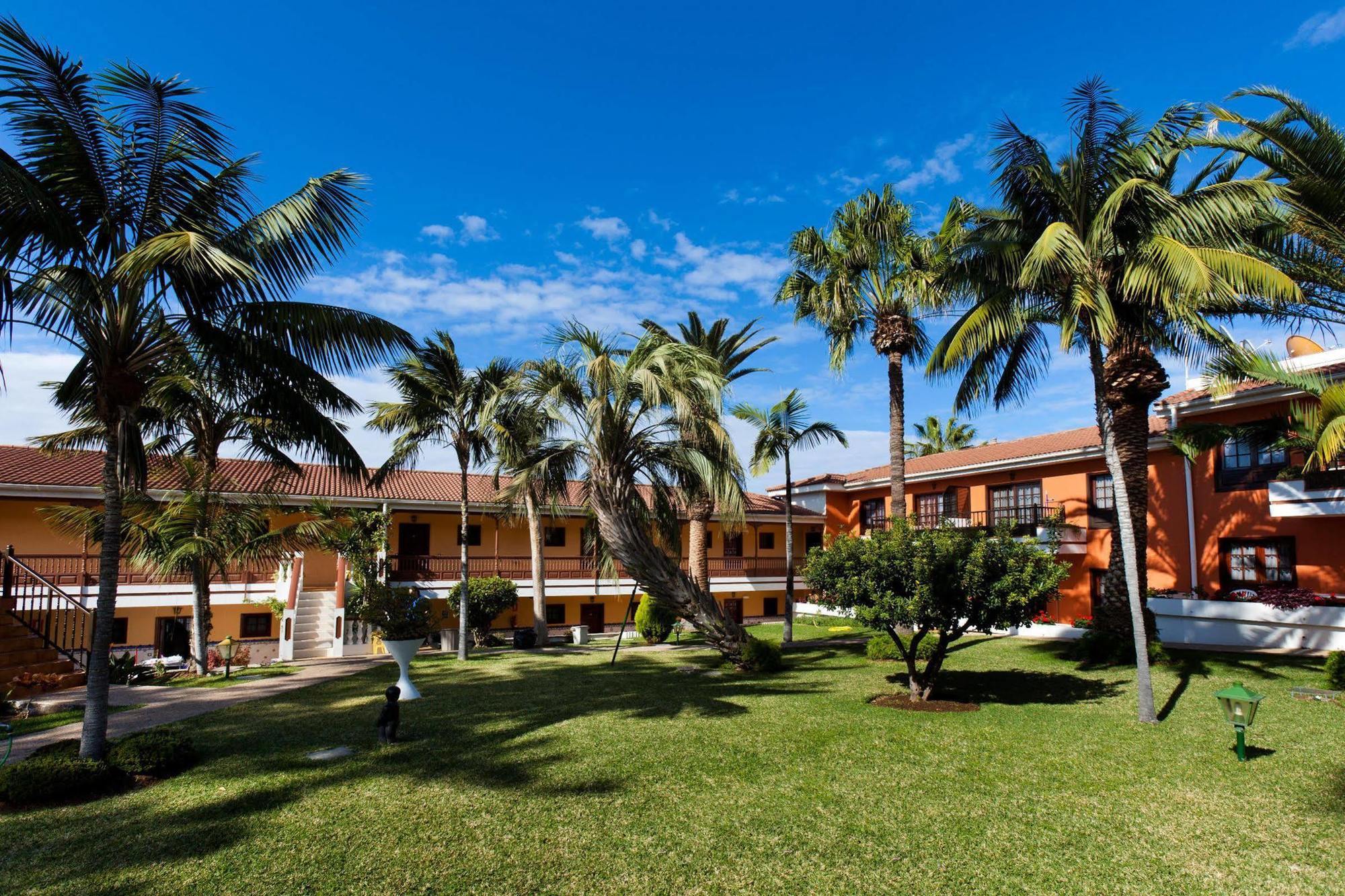 Apartamentos Ambassador Puerto de la Cruz  Buitenkant foto